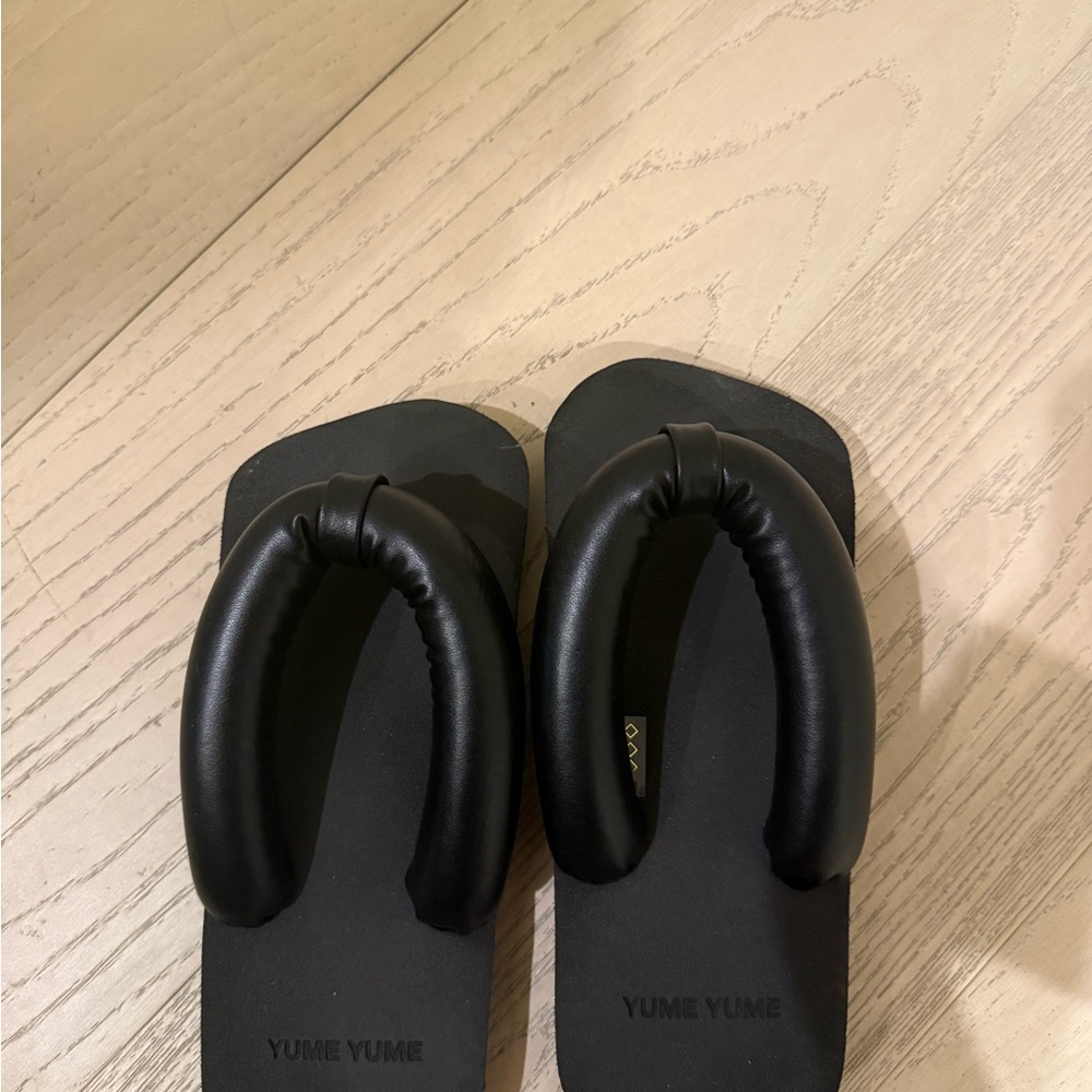 Yume yume sandals